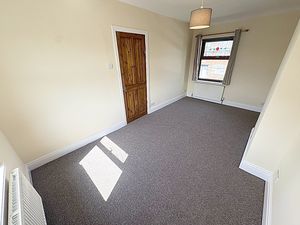 Photo 6- click for photo gallery